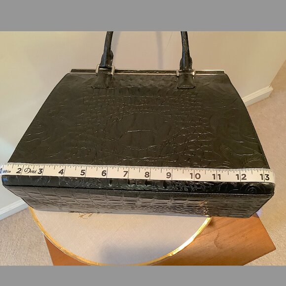 Ann Taylor Black embossed  crocodile  leather  top handle, framed satchel bag - Picture 3 of 13